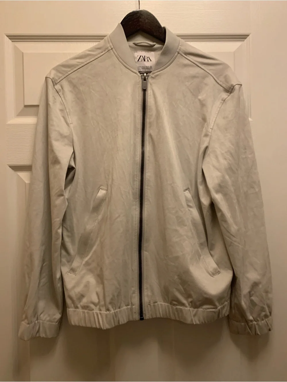 Zara Men’s Light Gray Bomber Jacket with Front Zip Size Small NWOT